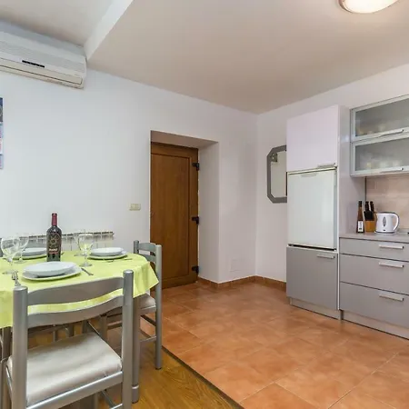 Apartment Valerio *